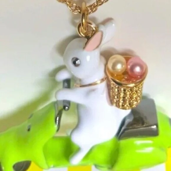 Betsey Johnson Bunny Vespa Pendant Slider Necklace - Picture 4 of 4